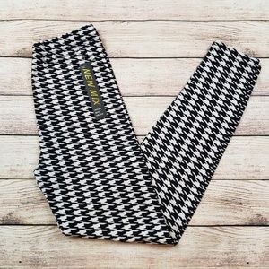 New mix buttery soft houndstooth leggings